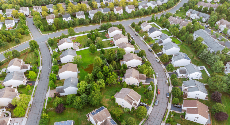 That House That’s Been Sitting Could Be Your Best Shot at a Deal | Keeping Current Matters